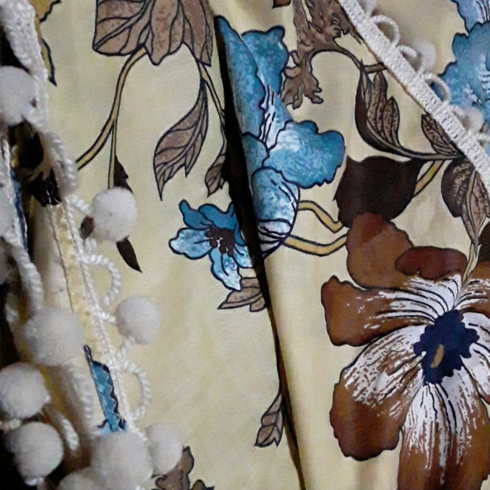 Vintage[1981] Tablecloth - Picture 8 of 8